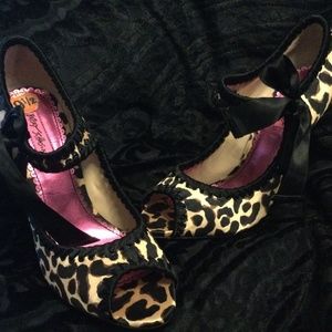 Betsy Johnson Leopard Heels